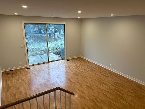 3rd image of 265 Camel Bend Ct
