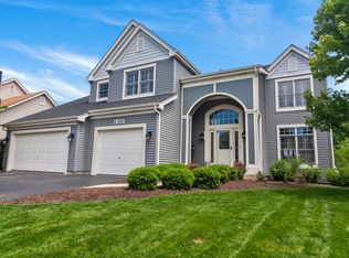 N837 E Curtis Sq, Geneva, IL 60134