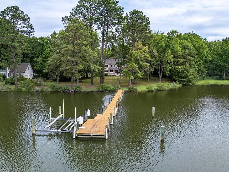 1st image of 27877 Bent Farm Ln