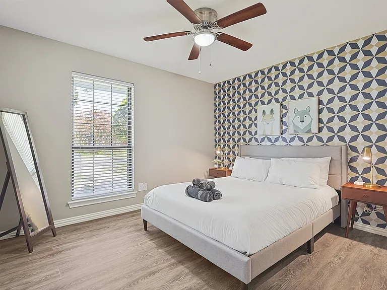 812 Green Brook Dr — Photo 26