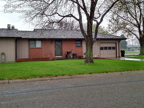 2nd image of 606 E Jules St