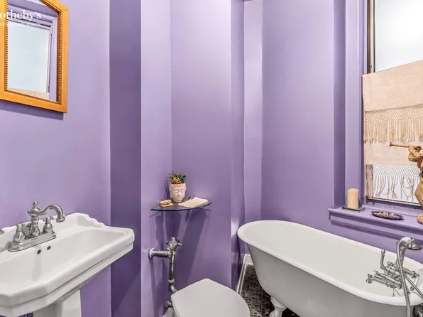 800 Riverside Drive image 14 of 16