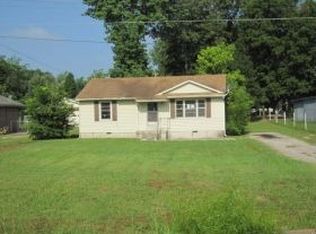 205 Cross Ave, Whiteville, TN 38075
