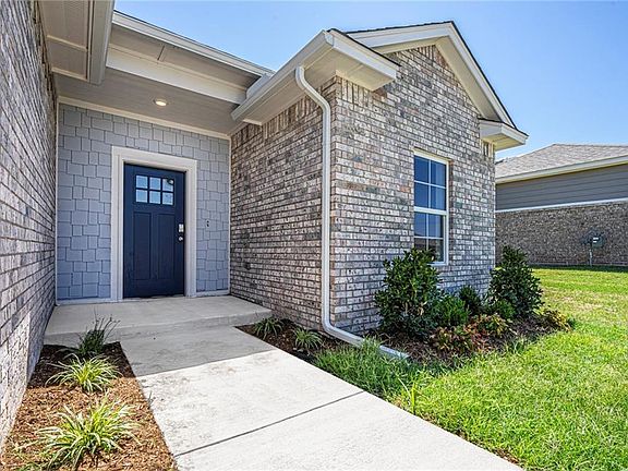 3rd image of 10208 Glover River Dr