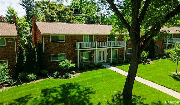 4th image of 516 Neff Ln