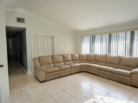 4th image of 802 Royal Palm Beach Boulevard