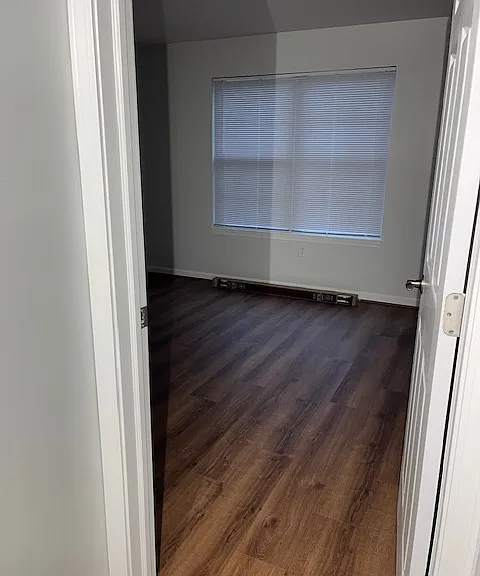 305 Peters Way #305 — Photo 6