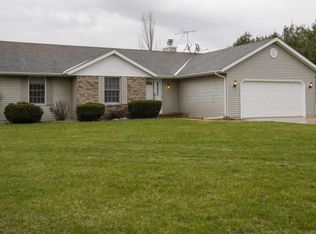 10865 S 27th St, Vicksburg, MI 49097