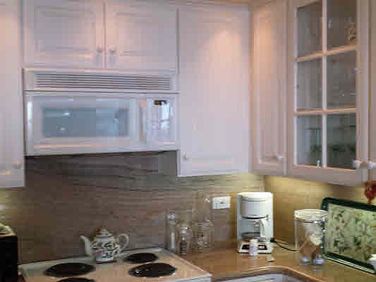 3rd image of 75-5782 Kuakini Hwy #Penthouse 705