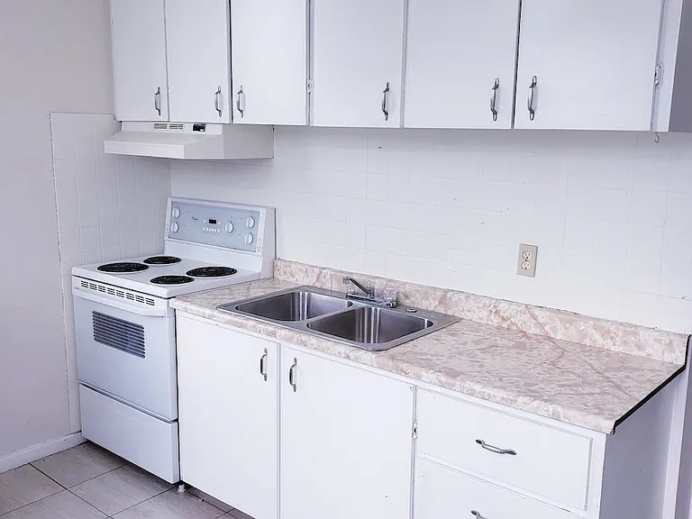 279 Drouillard Rd #2 — Photo 31