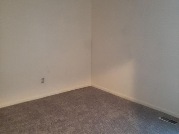 5th image of 5419 Barleycorn Dr #1