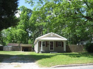 613 E 6th St, Washington, NC 27889