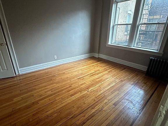 3rd image of 115 Fairview Ave #21E