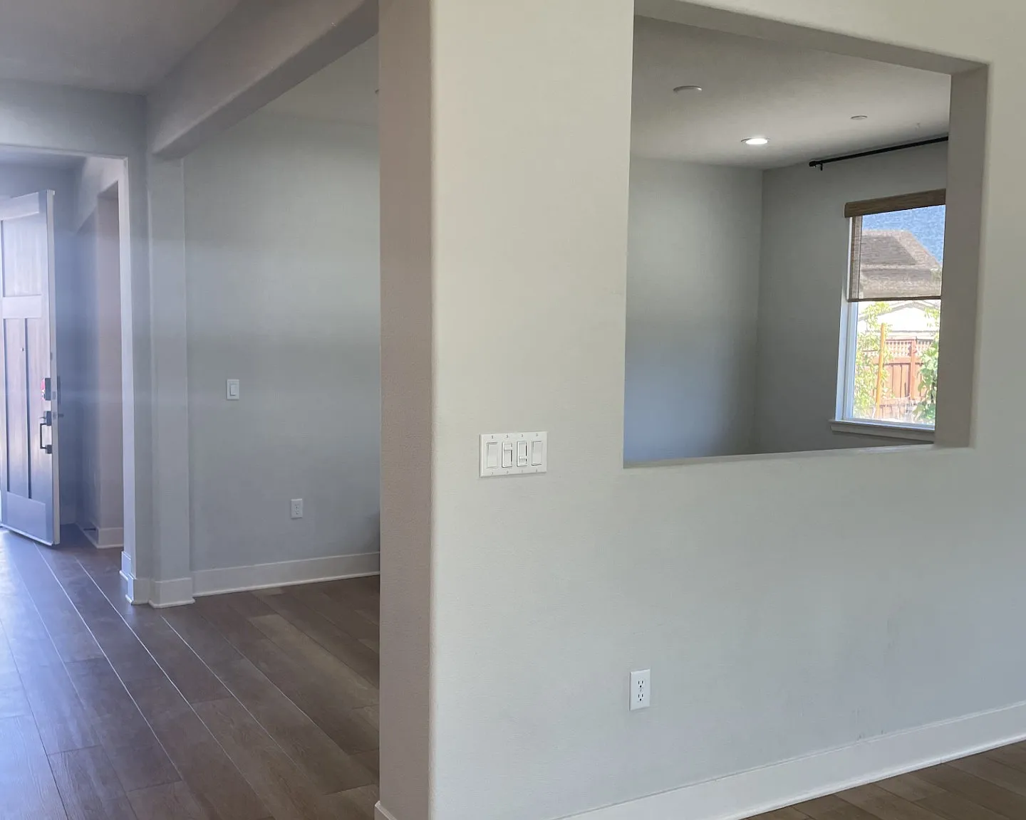 3168 Needham Ave — Photo 4