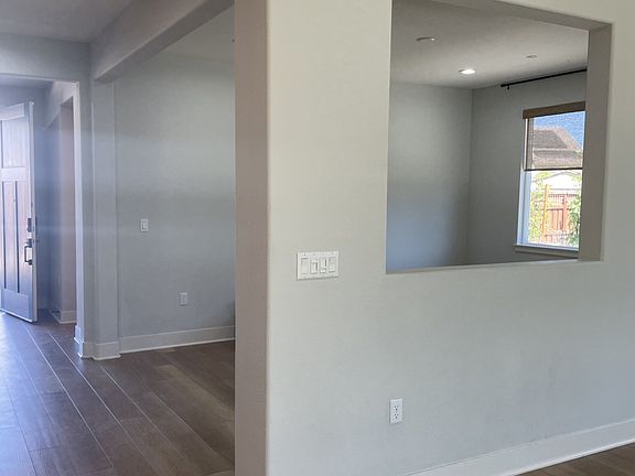 4th image of 3168 Needham Ave