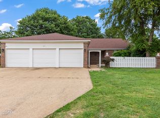 459 Oil Well Rd, Jackson, TN 38305