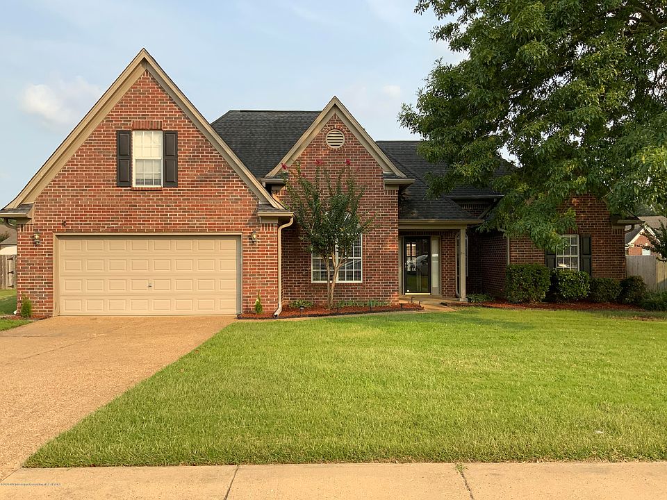 1st image of 6684 Crystal Dr