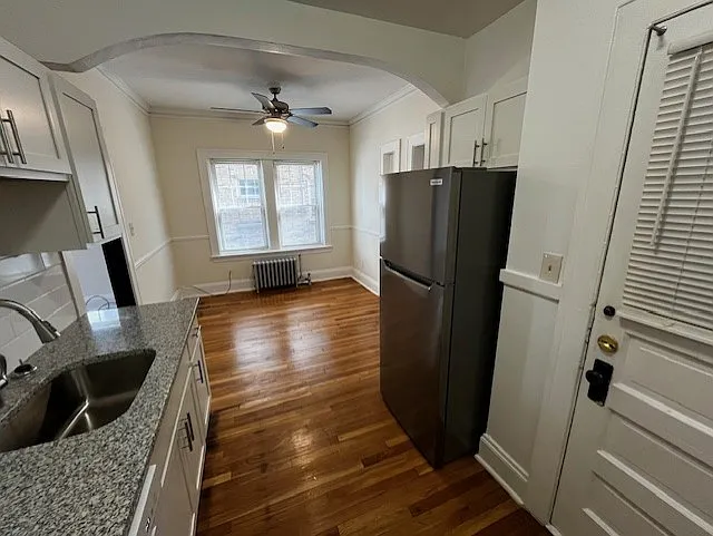 Newton Kitchen with granite countertops