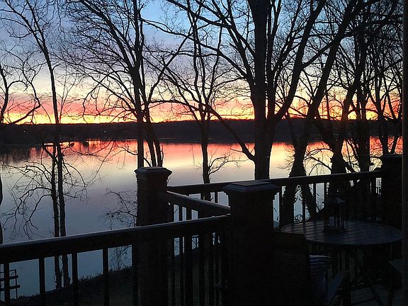 3rd image of 1467 Dickerson Bay Dr