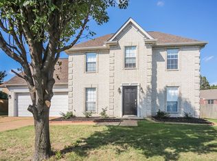 5554 Lake Front Dr, Horn Lake, MS 38637