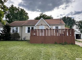 929 S Diamond St, Jacksonville, IL 62650