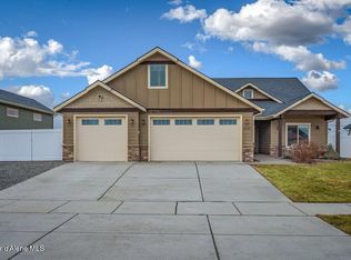 10691 N Murcia Ln, Hayden Lake, ID 83835
