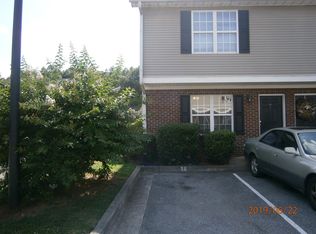 56 Point Place Dr, Cartersville, GA 30120
