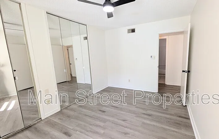 2303 W Michigan Ave #C2 — Photo 16