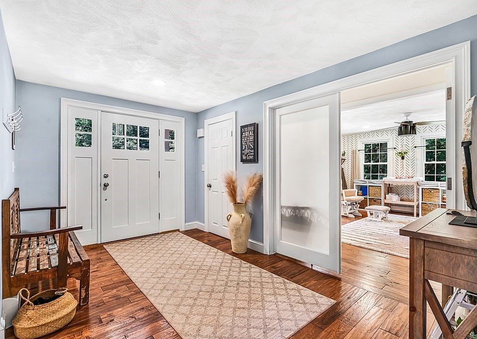 27 Jefferson Rd, Franklin, MA 02038 Zillow