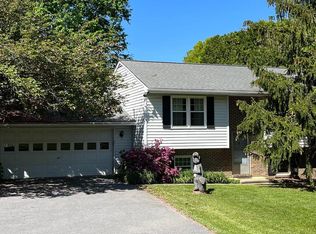 3809 London Bridge Rd, Sykesville, MD 21784