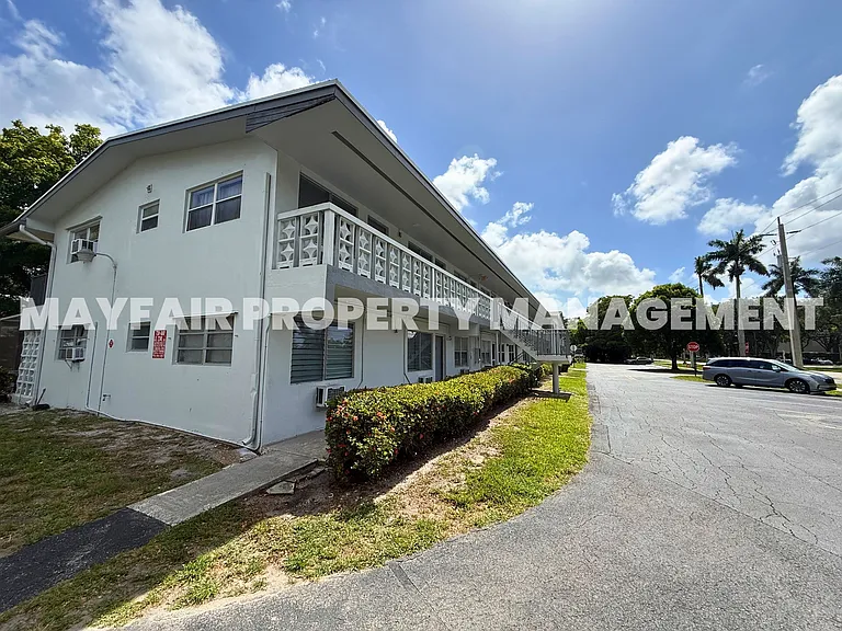6851 Cypress Rd #16 — Photo 15