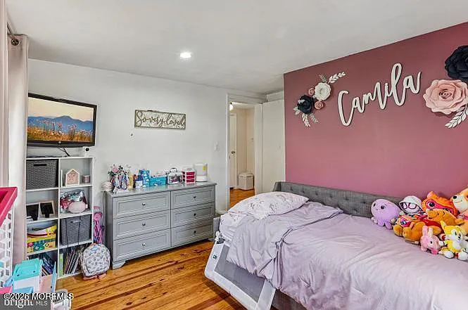 36 Browning Ave — Photo 8