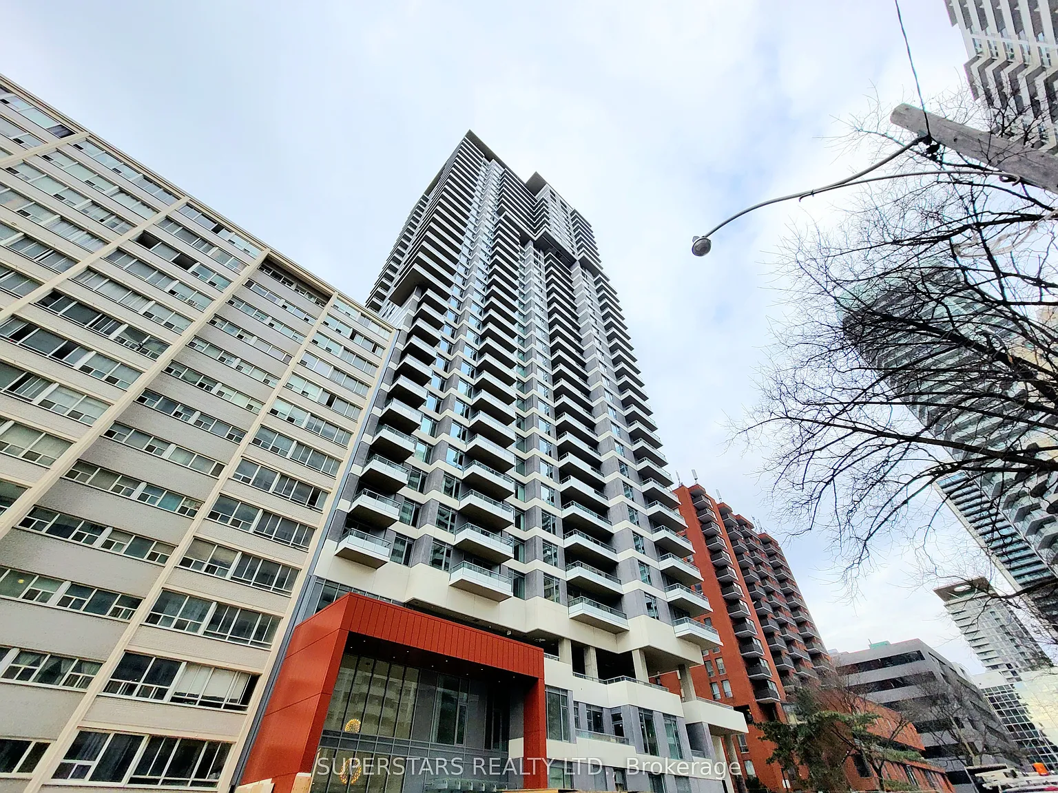 2 bed, $2,350 — Photo 1