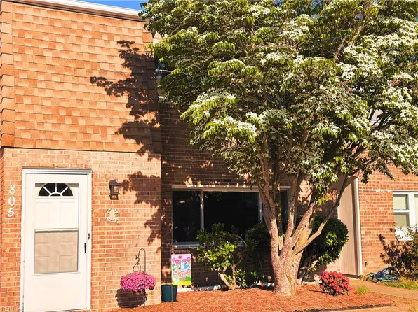 805 Bridge Port Pl, Virginia Beach, VA 23464