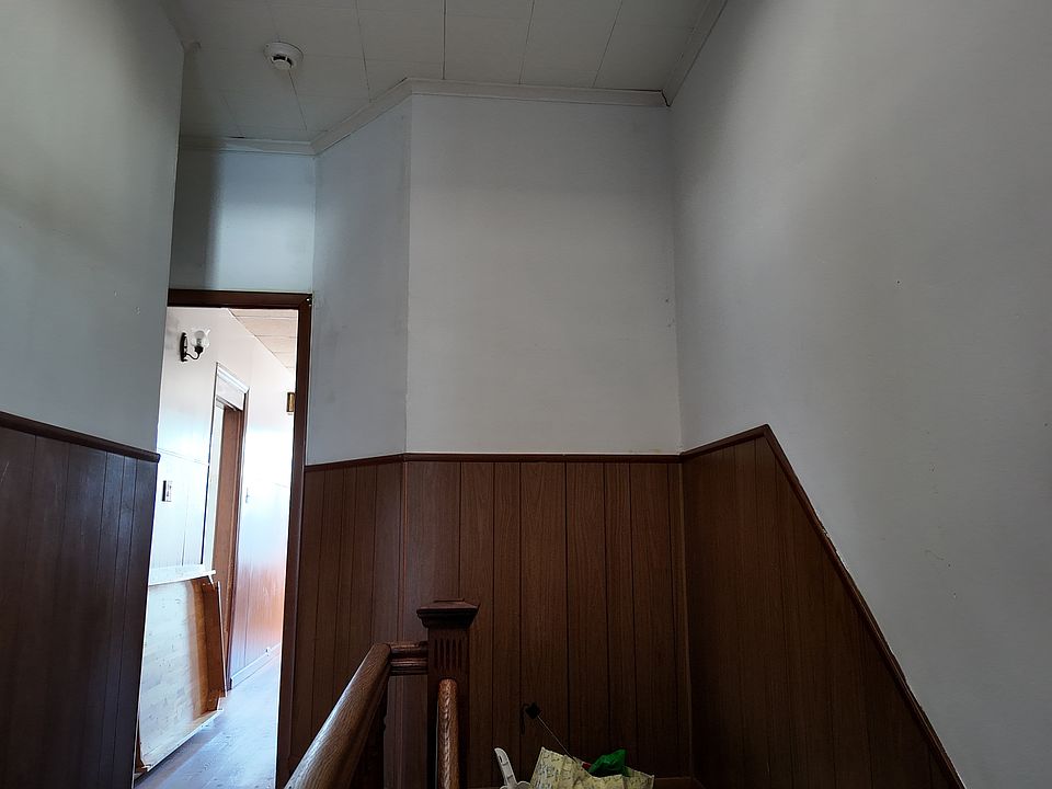 1st image of 8738 Woodhaven Blvd Floor 2