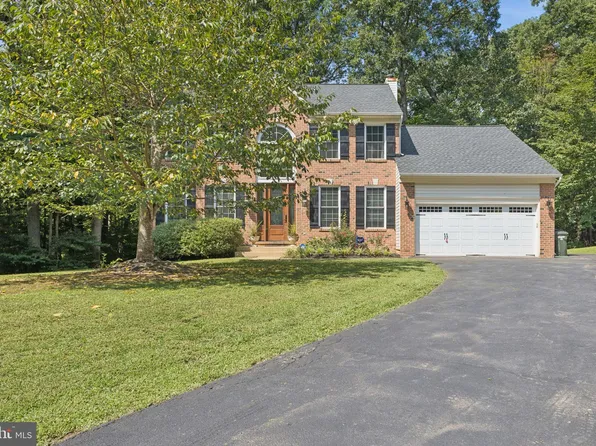 6162 River Forest Dr, Manassas, VA 20112