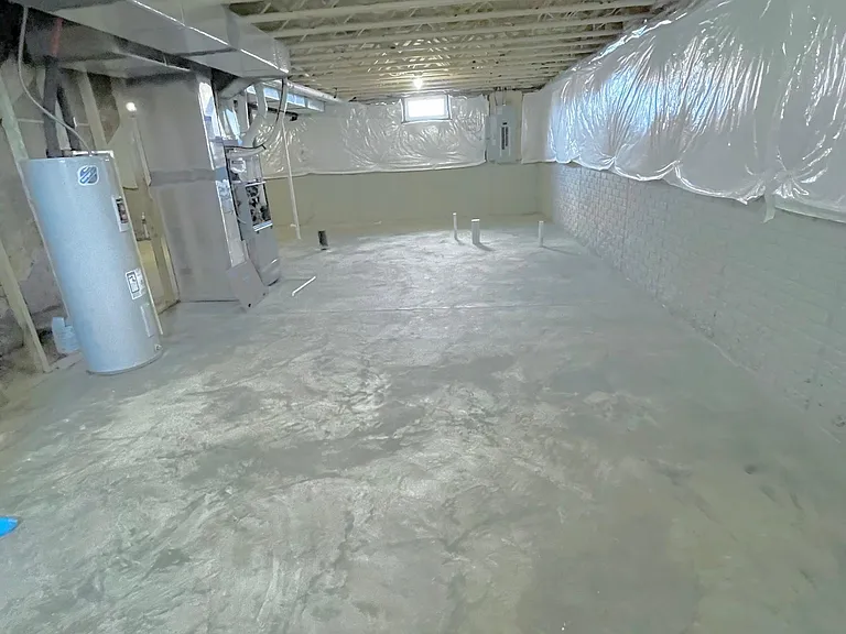 688 Keystone Way — Photo 23