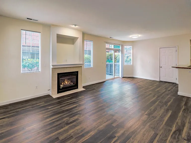 Washington Court Residential — Photo 10