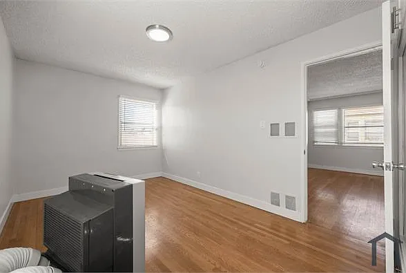 6036 10th Ave #6050 — Photo 11