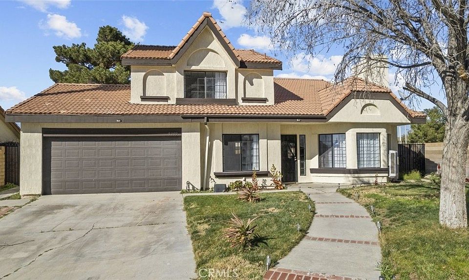 1st image of 5389 Evergem Ave