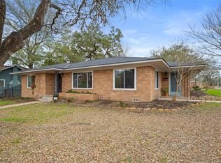 355 N Monroe St, La Grange, TX 78945