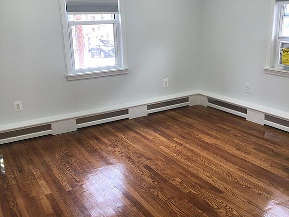 5th image of 17 Fillmore Pl APT 1A