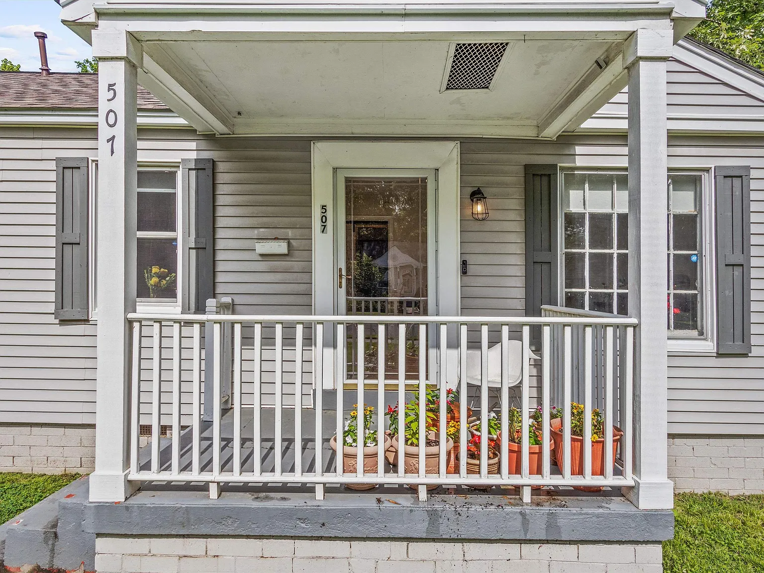 3 bed, 1.0 bath, 1134 sqft, $1,650 — Photo 4
