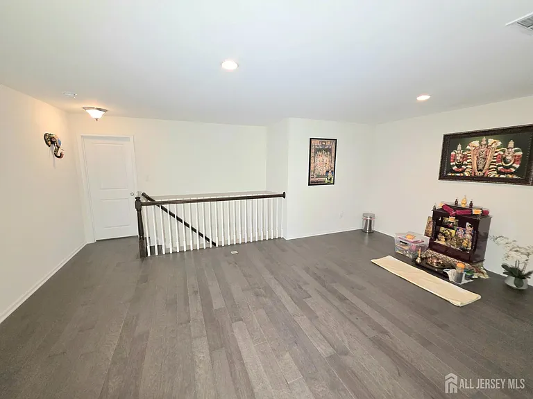 27 Wisteria Ct — Photo 16