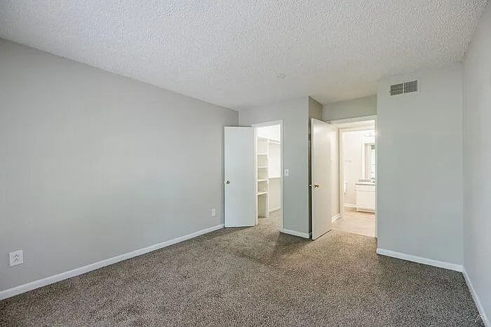 3110 Godby Rd #7E — Photo 16