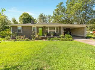 1 Sylvia Ln, Pelzer, SC 29669