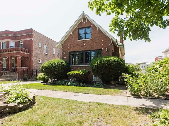 2nd image of 5417 W Leland Ave