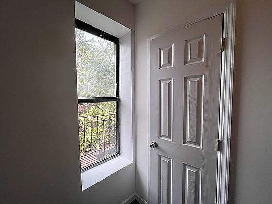 4th image of 152 Sherman Ave APT 55