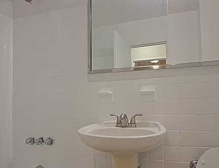 3rd image of 13955 35th Ave APT 1A