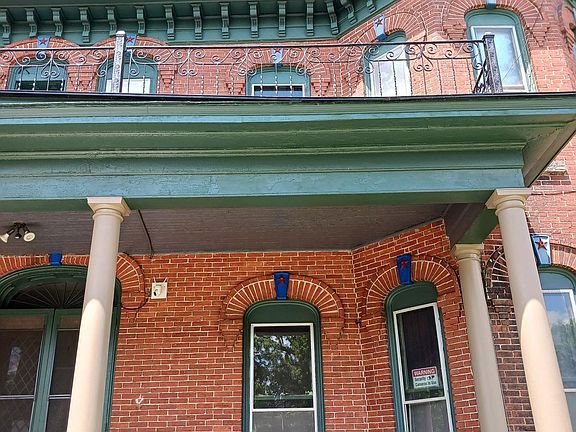 3rd image of 1416 MAIN STREET